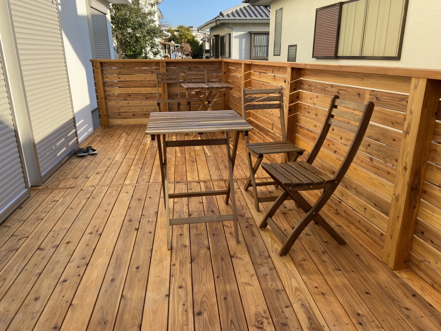 屋久島の杉材使用　なんか神々しい木材