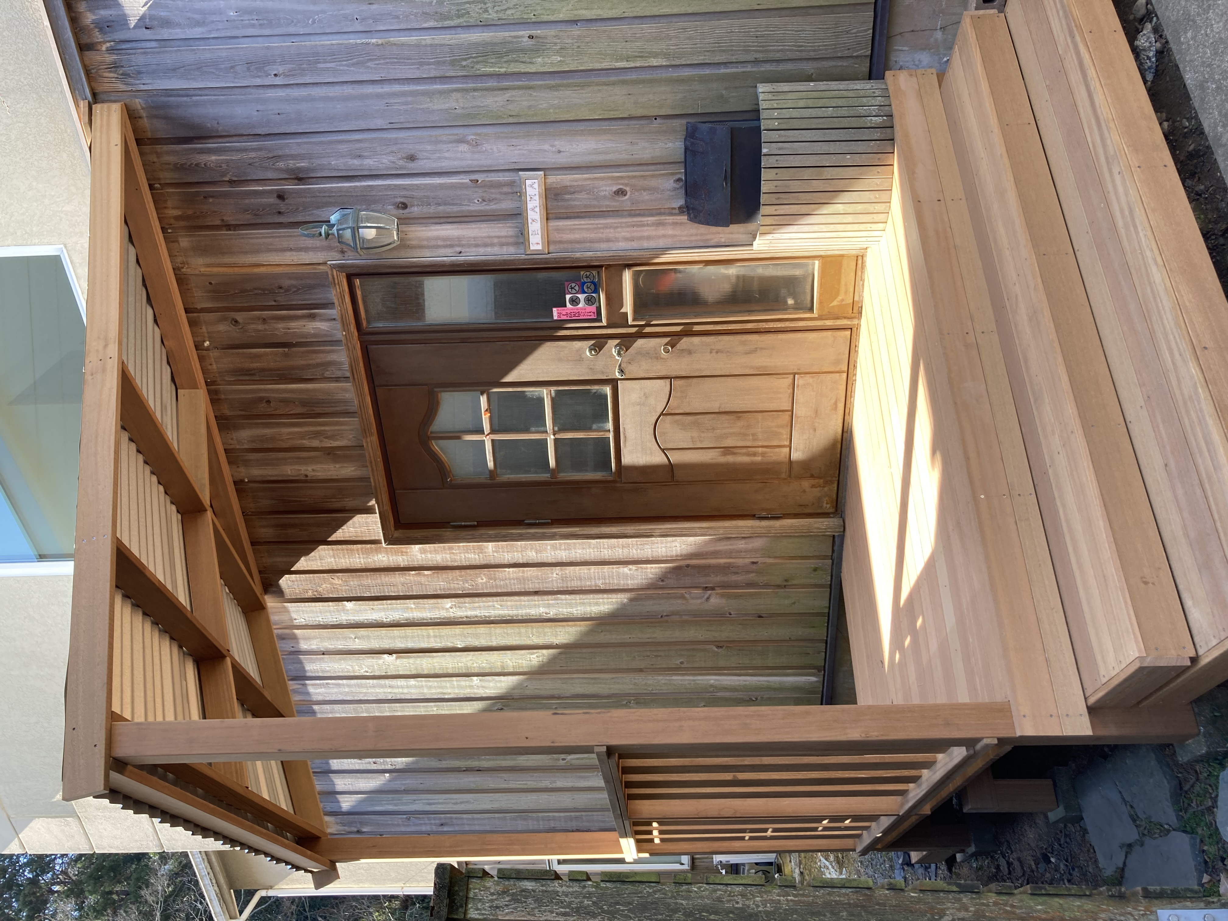 逗子　この玄関だけでもムードが出ますね