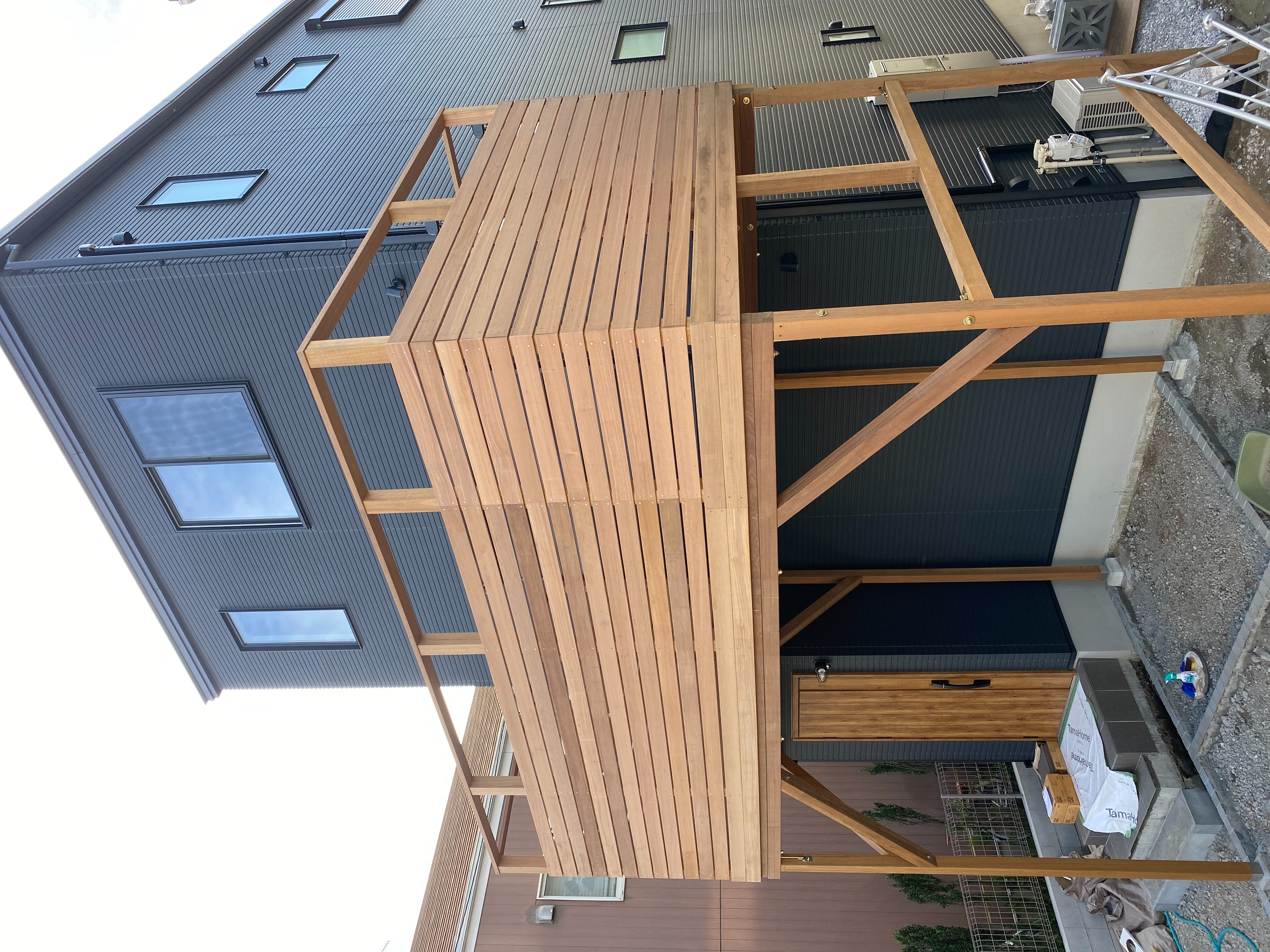 スカイデッキ　家の顔となる