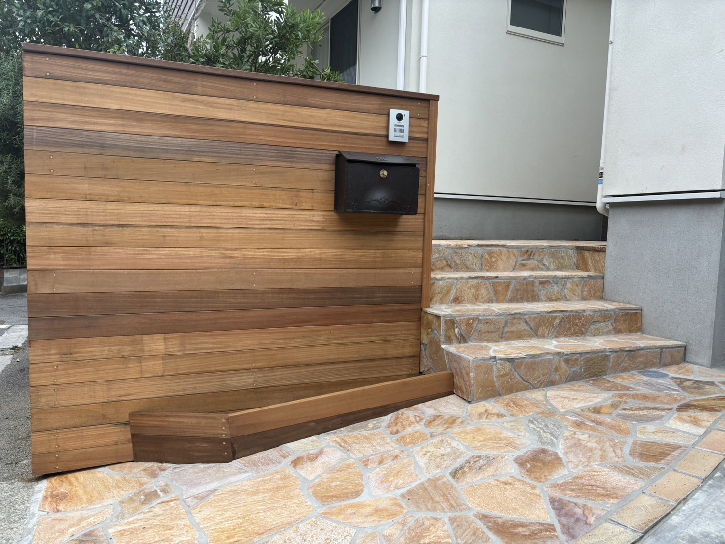 門扉フェンス　乱形アプローチ工事