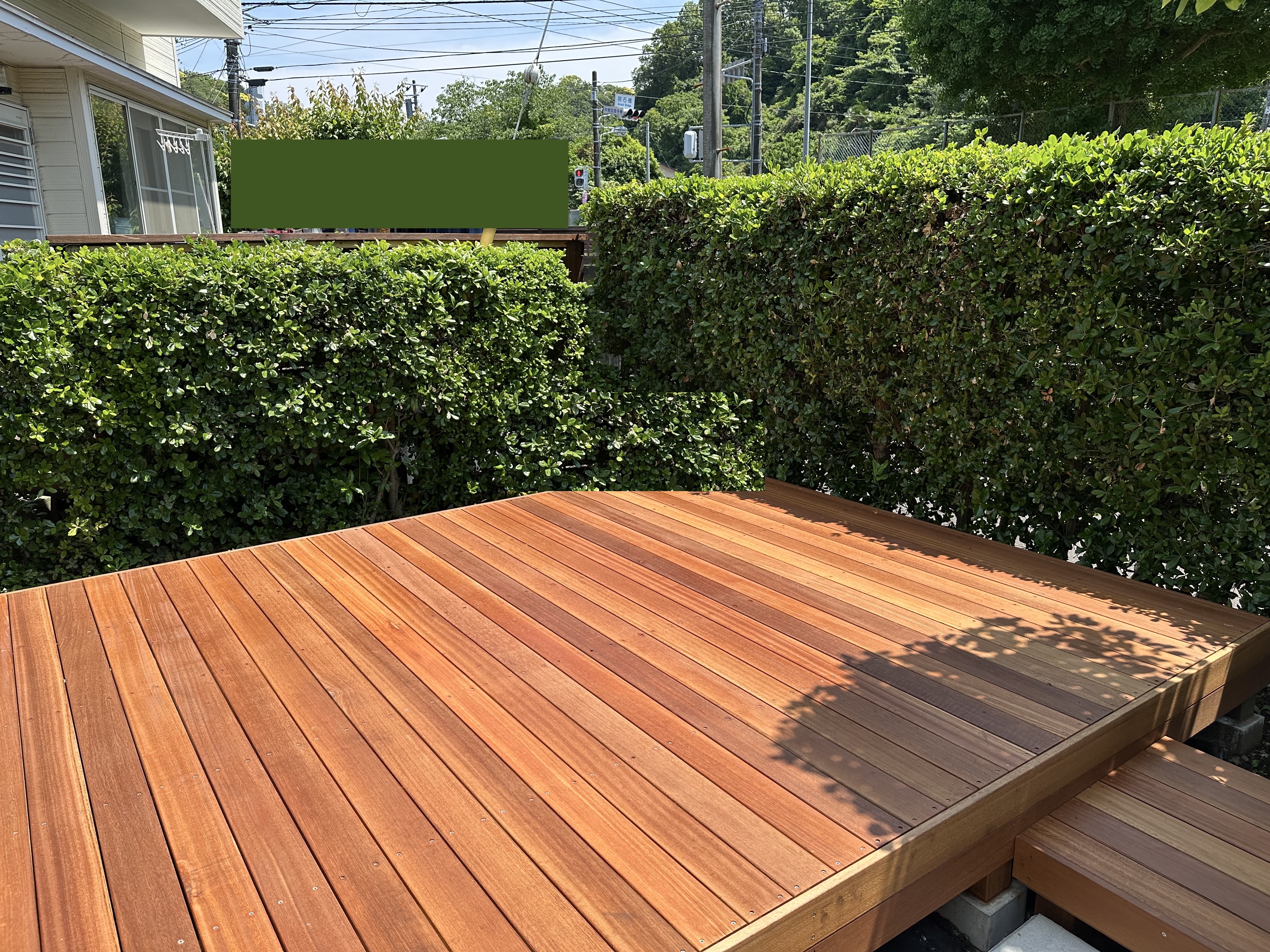 ウッドデッキ　シンプルながら使い道は無限